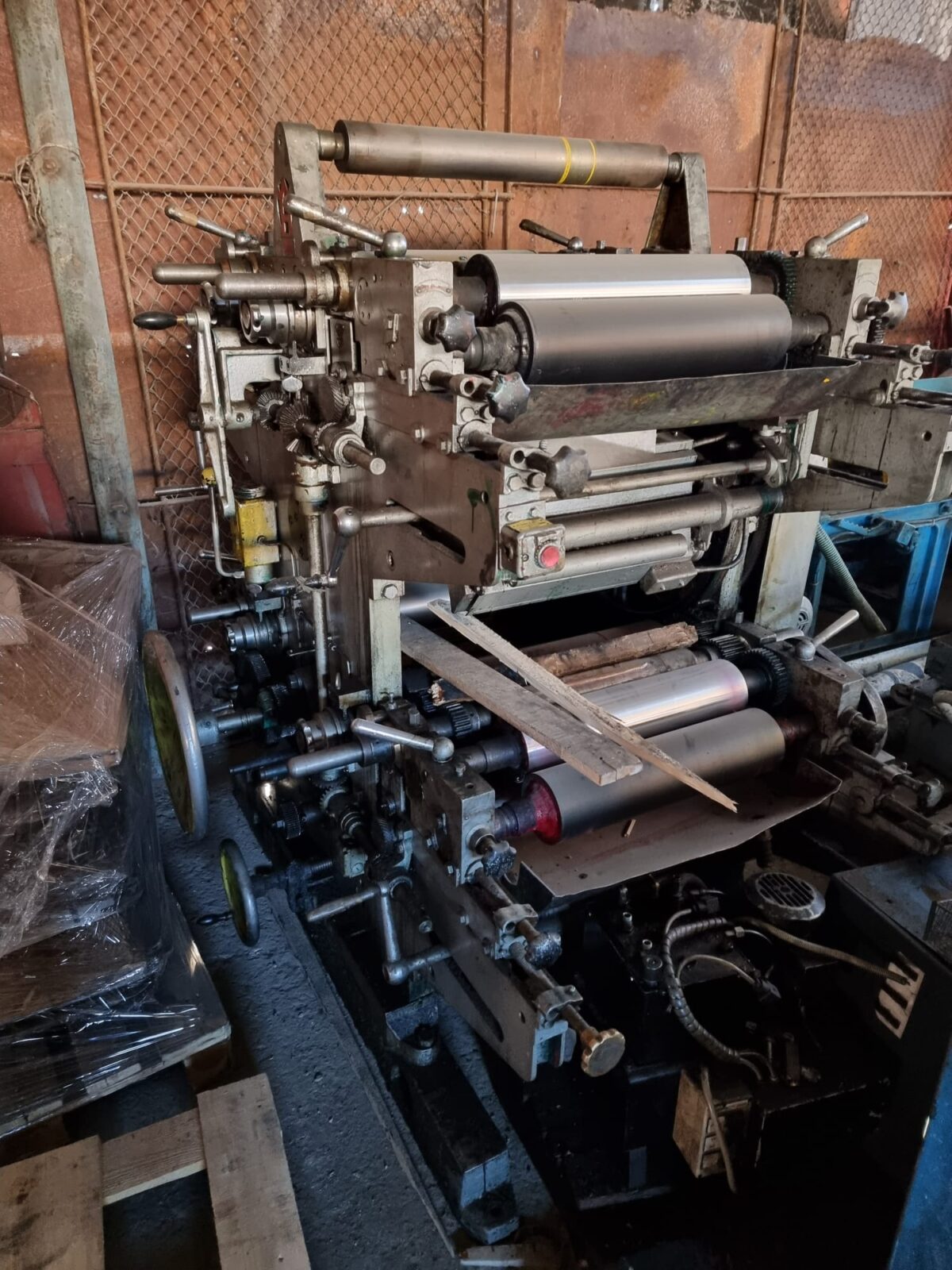 W&H Triumph I-S 1271 año 1962 - Imagen 2