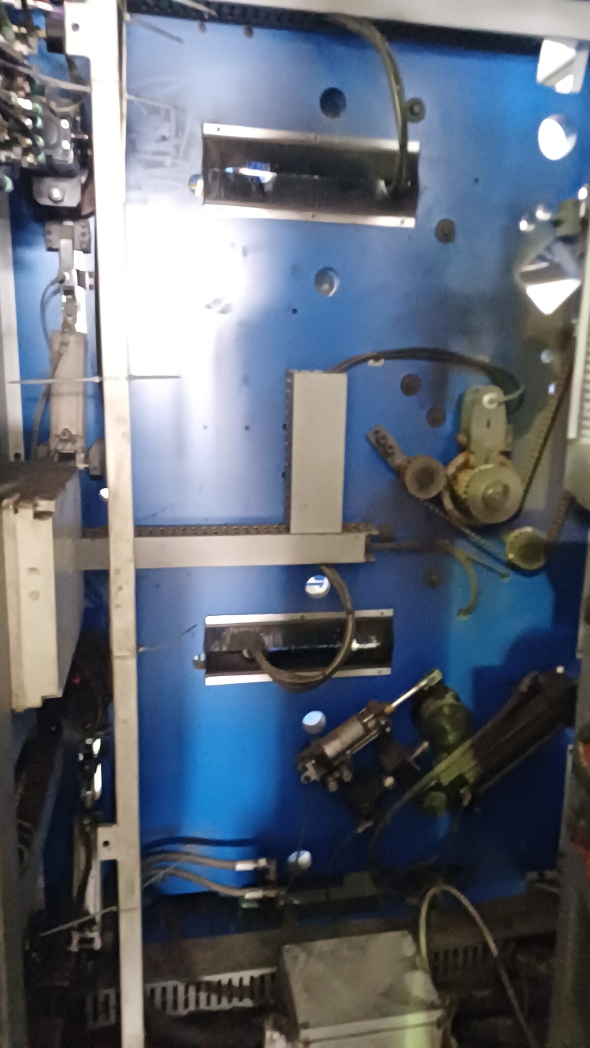 Bimec TCA/64C year 2017 - Image 12